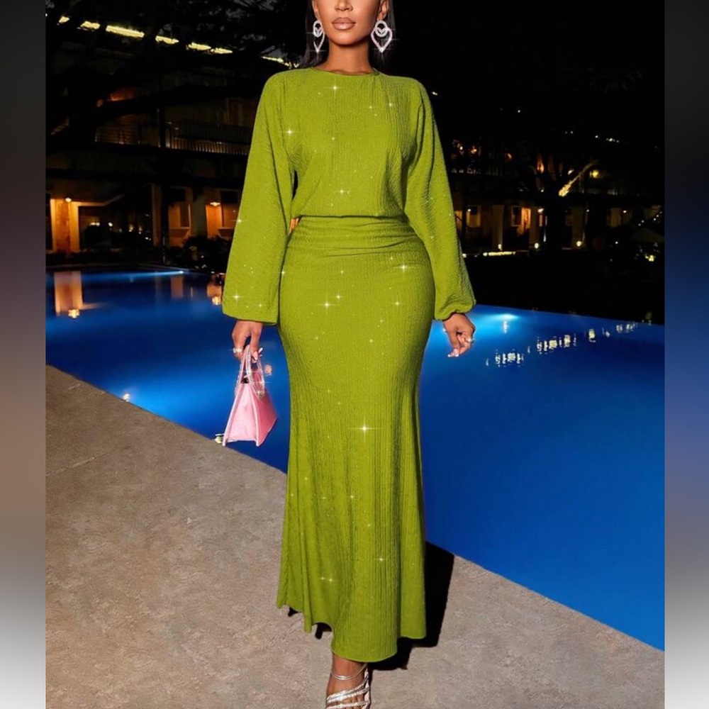 Elegant Green Long Sleeve Maxi Dress